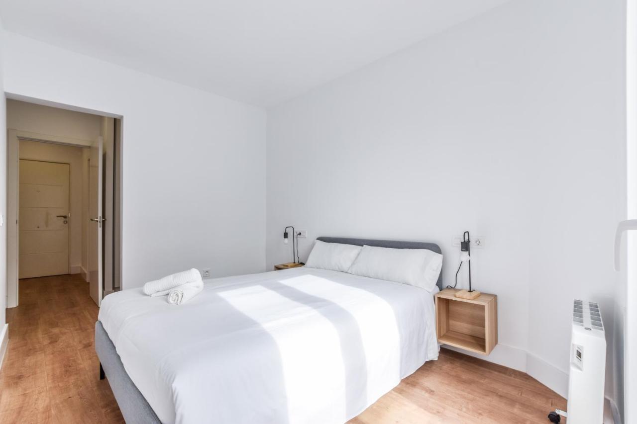 Apartamentos Reformados En Vallecas Madrid Exterior photo